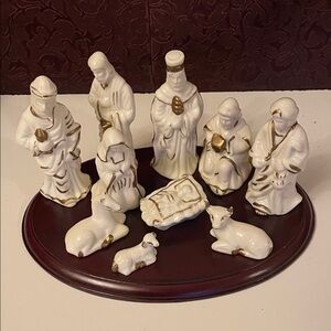 White and Gold Nativity Figurine Collection
